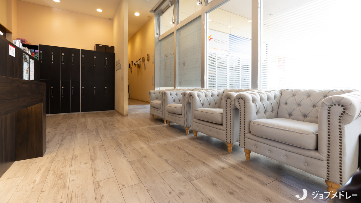 Libre jeunesse（美容師の求人）の写真5枚目：洗練された落ち着きのある雰囲気です