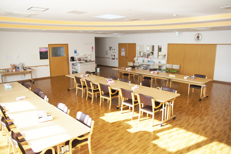 有料老人ホーム望山荘（介護職/ヘルパーの求人）の写真4枚目：