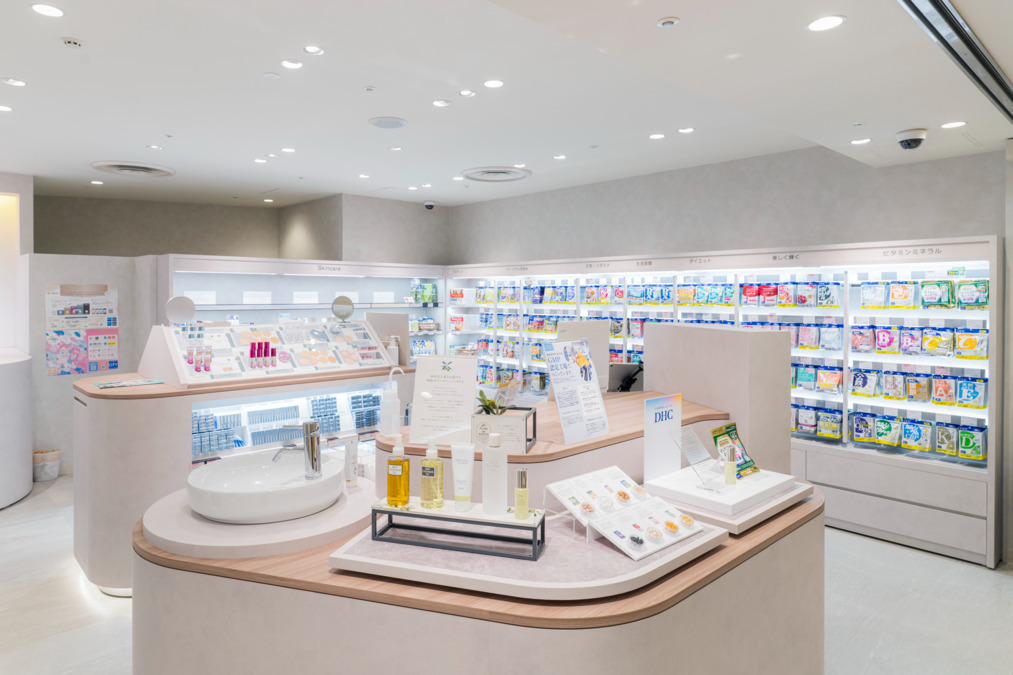 DHC ゆめタウン広島直営店（美容部員の求人）の写真8枚目：