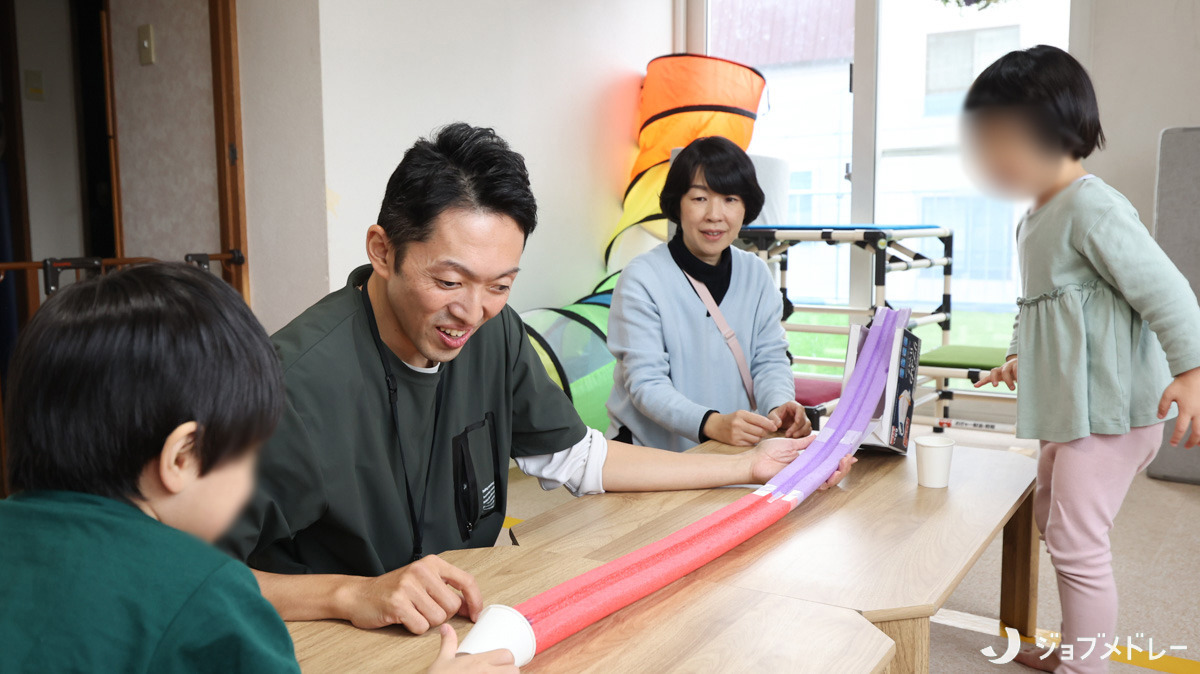 いころきっず（保育士の求人）の写真8枚目：子どもたちが成功体験を積むことができるようサポートしています