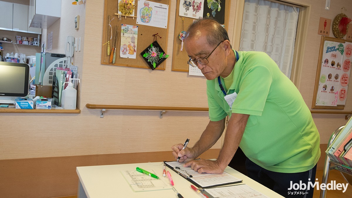 彩幸の杜　デイサービスの写真3枚目：利用者様を支えるやりがいのあるお仕事です