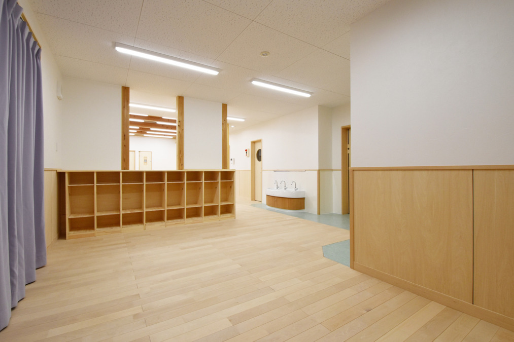 桜北町第三保育園（保育士の求人）の写真4枚目：広々とした独立空間になってます！！！