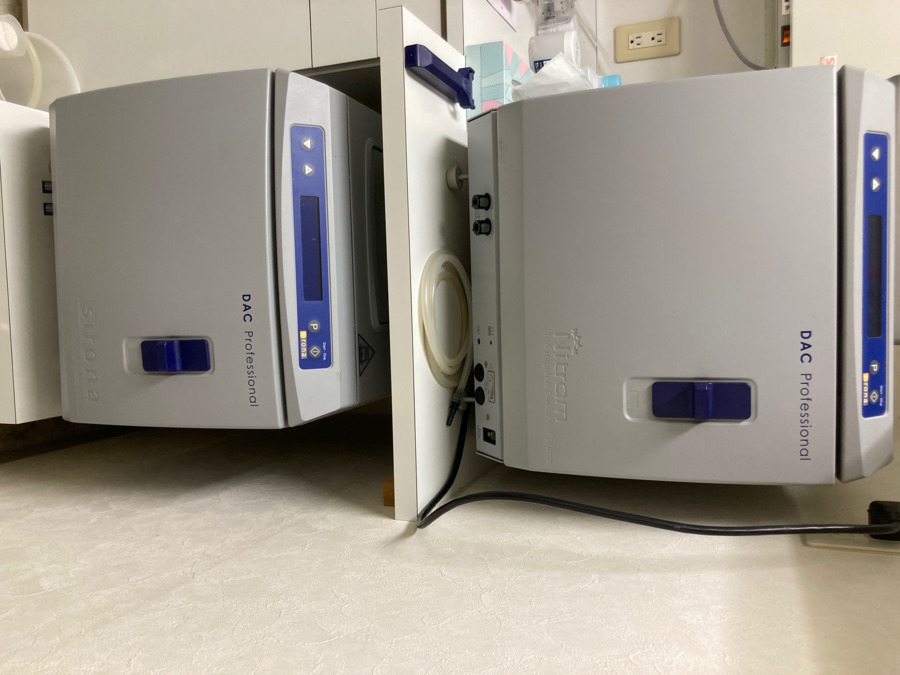 江橋歯科医院(歯科衛生士の求人)の写真5枚目:クラスBのオートクレーブにて
滅菌を行なっております。