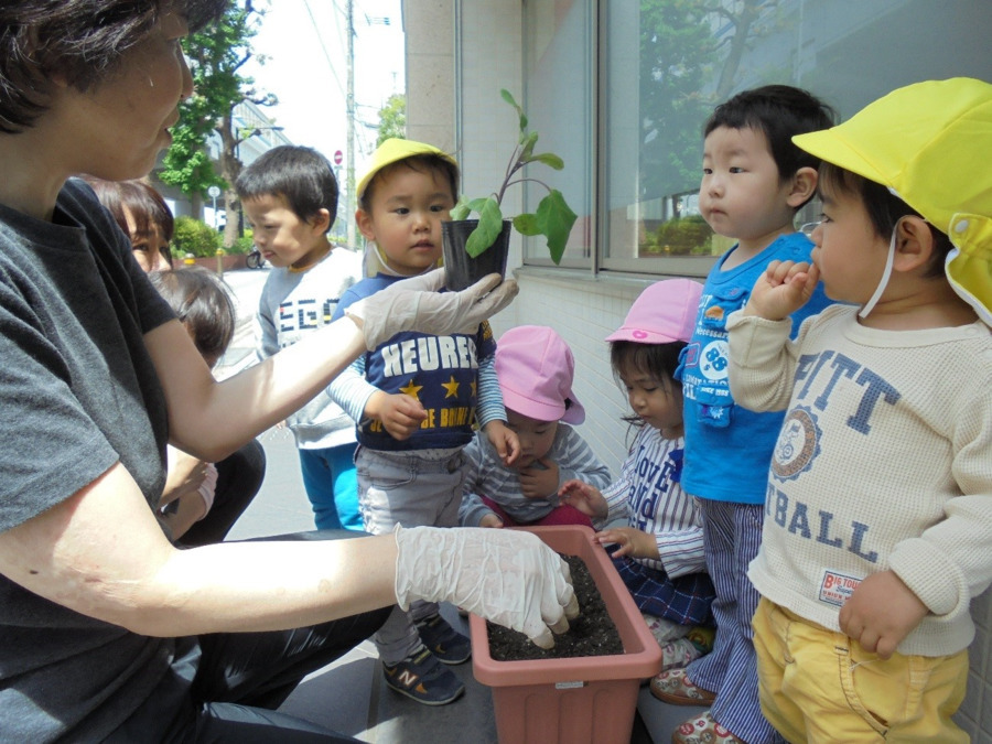 コスモチャイルド保育園 西宮今津園(調理師/調理スタッフの求人)の写真4枚目:
