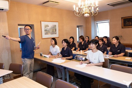 医療法人社団柄歯科医院（歯科医師の求人）の写真4枚目：