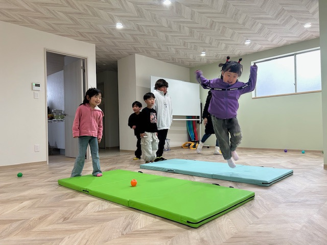 ミライズ小林教室【2025年冬オープン予定】（児童指導員/指導員の求人）の写真4枚目：