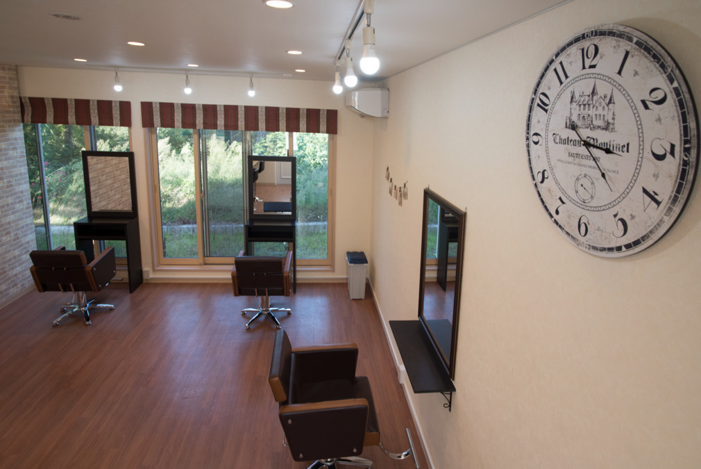 hair room Lucia 新潟松園(美容師の求人)の写真4枚目: