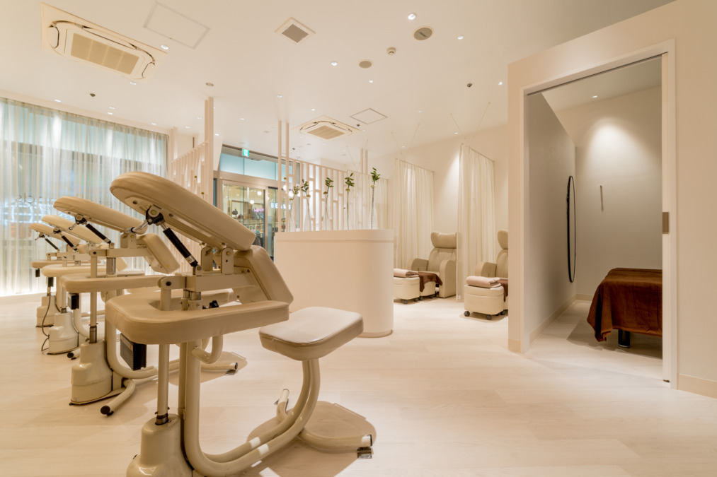 リフレッシュハンズ　神戸三宮店（エステティシャン/セラピストの求人）の写真9枚目：