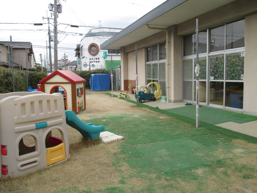 交野市立地域子育てセンター（幼稚園教諭の求人）の写真2枚目：