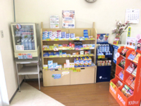 ほほえみ薬局　馬引店（薬剤師の求人）の写真3枚目：ほほえみ薬局　馬引店の内観