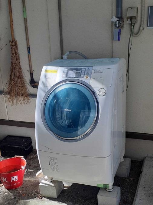 介護センターじゅじゅ東金の写真4枚目：屋外の洗濯乾燥機は自由に使えます！