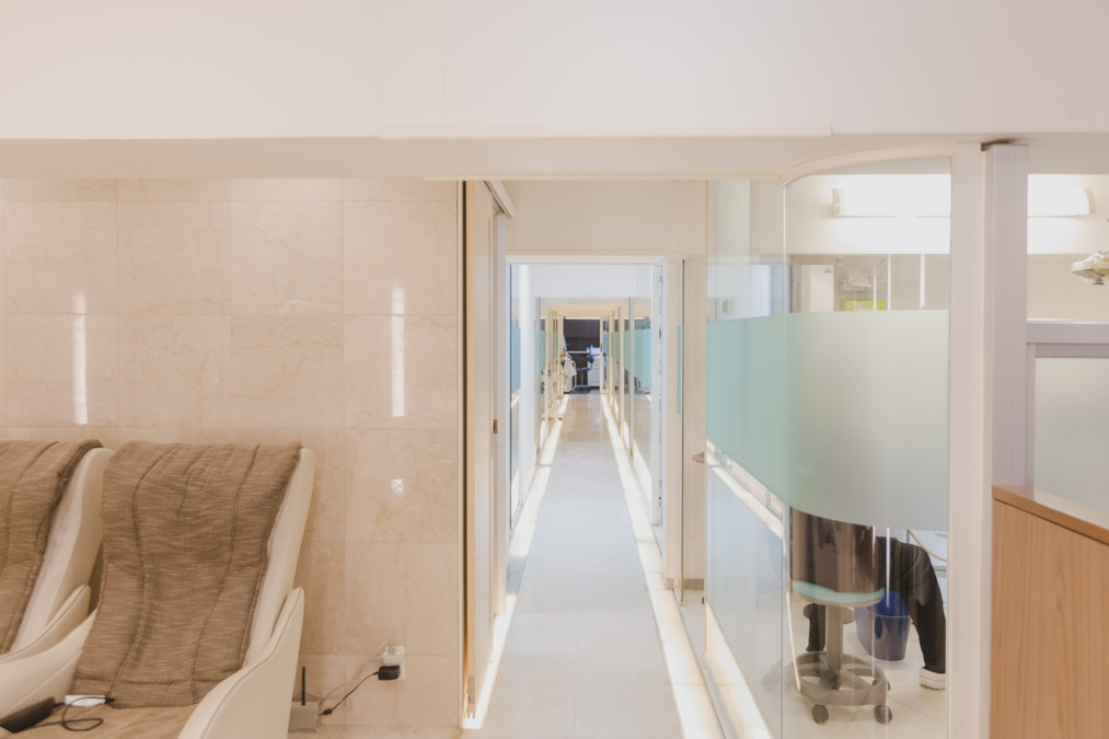 足立歯科クリニック(歯科医師の求人)の写真8枚目: