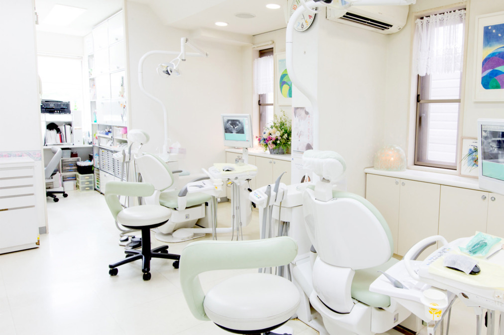 ヨシエ歯科の写真2枚目:スタッフみんなで患者さんに寄り添っています