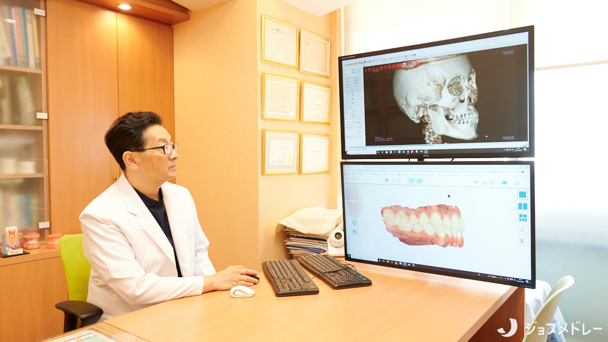 医療法人上本町おとな・こども矯正歯科（歯科衛生士の求人）の写真10枚目：丁寧なカウンセリングで不安を解消しています