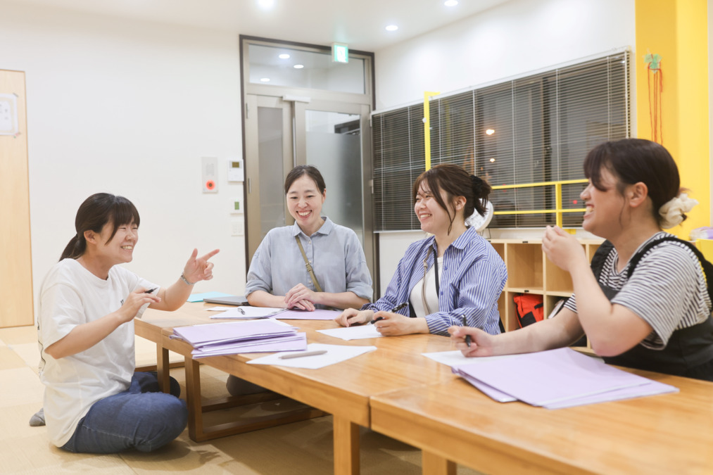 み・らいずプレイス すみのえ（児童指導員/指導員の求人）の写真4枚目：プレイス（振り返り）B