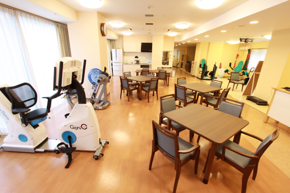 機能訓練特化型デイサービスリュミエールミント(介護職/ヘルパーの求人)の写真3枚目: