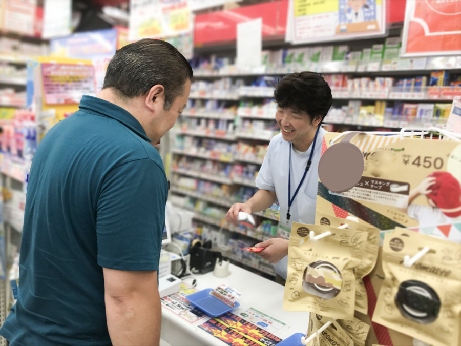 K-PORTホテルエクセレント店（登録販売者の求人）の写真5枚目：お客様とコミュニケーションすることを大切にしています