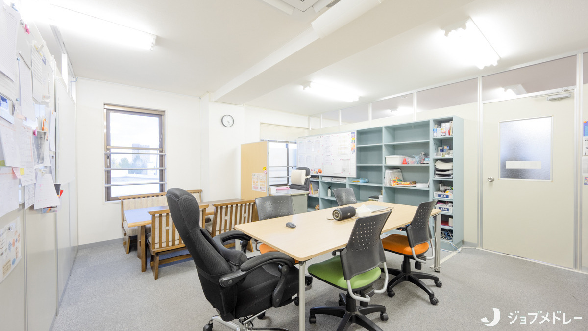 児童発達支援・放課後等デイサービス　グラン・シード苗穂ルーム（作業療法士の求人）の写真17枚目：内観です