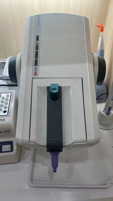 五反田エヌ・エイ歯科(歯科医師の求人)の写真11枚目:シリコン印象剤です。