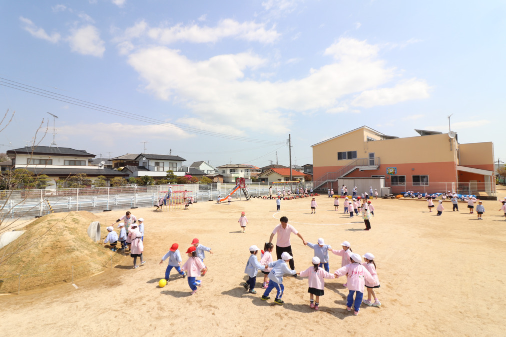 神谷こども園の写真2枚目：