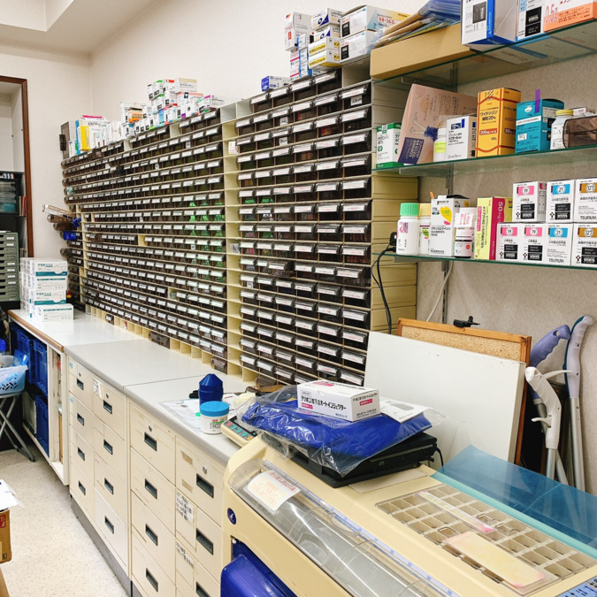 いずみ薬局（薬剤師の求人）の写真7枚目：いずみ薬局店内④