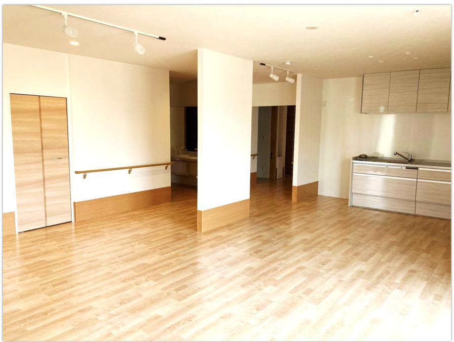 グループホームRASIEL西浅田（生活支援員の求人）の写真12枚目：