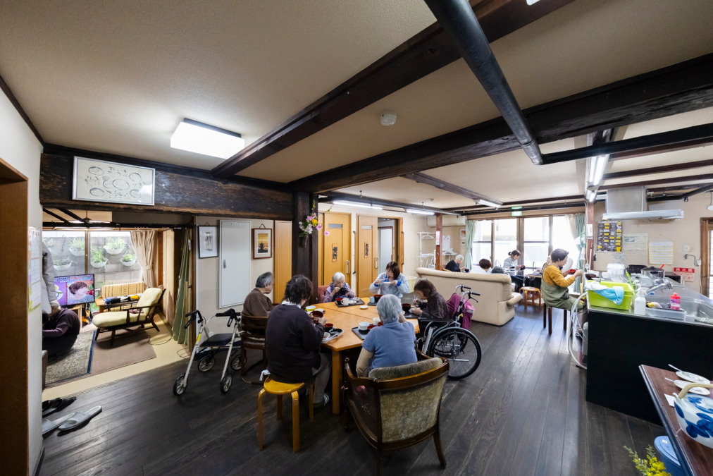 グループホーム鞆の浦・さくらホーム（介護職/ヘルパーの求人）の写真2枚目：