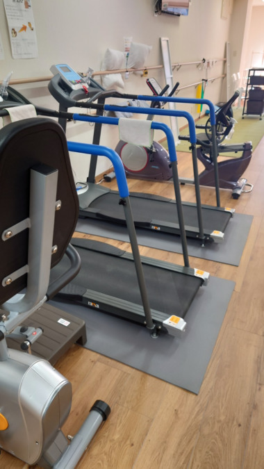 個別リハビリデイサービスオンリー・湯(あん摩マッサージ指圧師の求人)の写真3枚目: