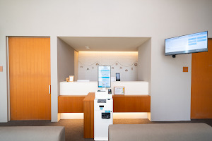 耳鼻咽喉科小児耳鼻咽喉科　ひらざわクリニック（医療事務/受付の求人）の写真4枚目：会計には自動精算機を導入して手間を省いています