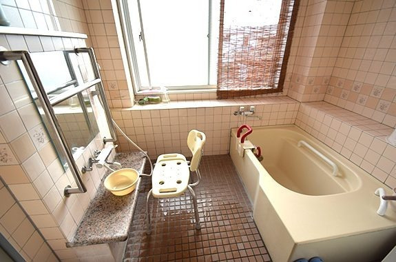 かなれ翔裕館 （介護職/ヘルパーの求人）の写真5枚目：