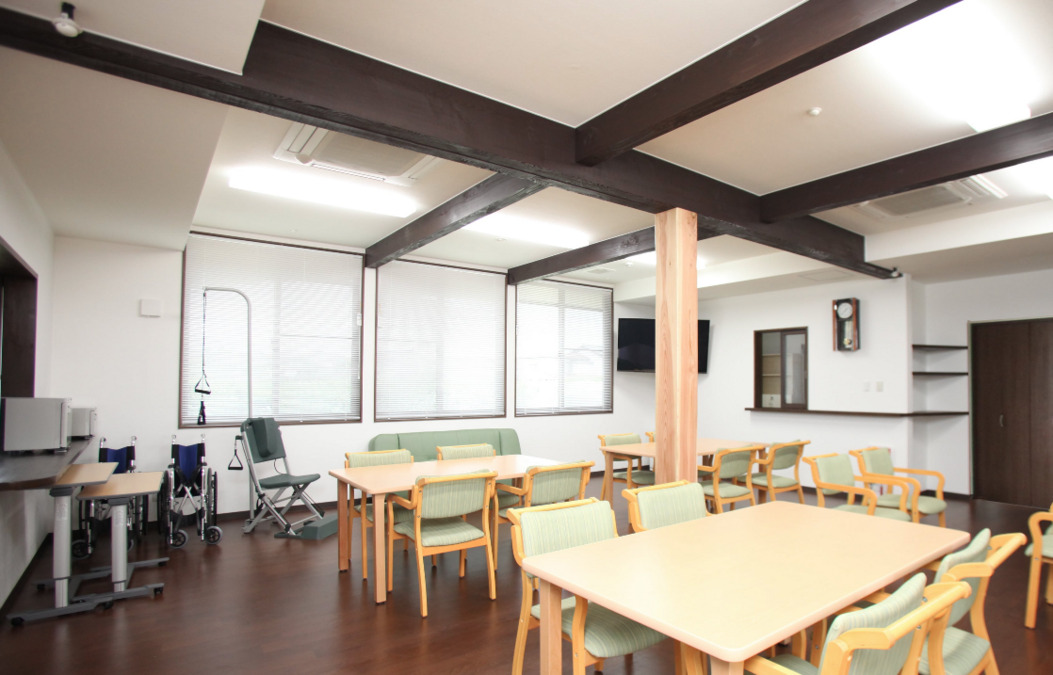 デイサービスいろ花（介護職/ヘルパーの求人）の写真2枚目：