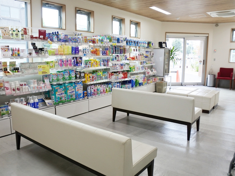 雄飛堂薬局　西大泉店の写真3枚目：