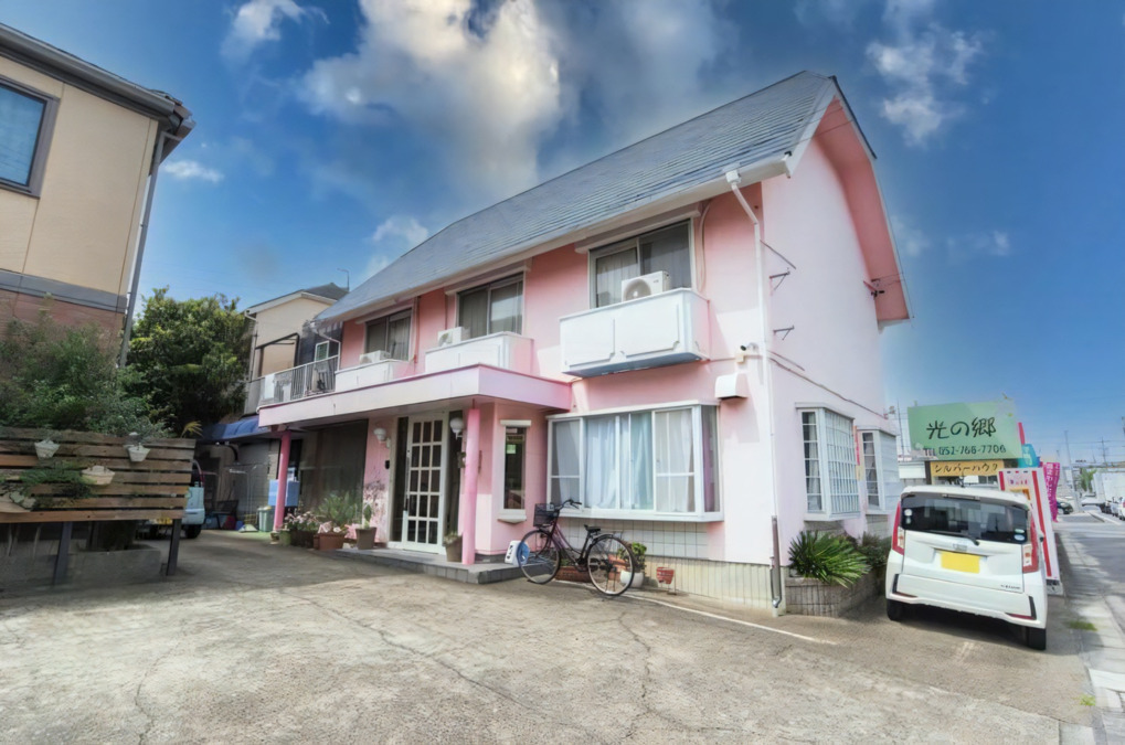 有料老人ホーム光の郷（サービス提供責任者の求人）の写真1枚目：