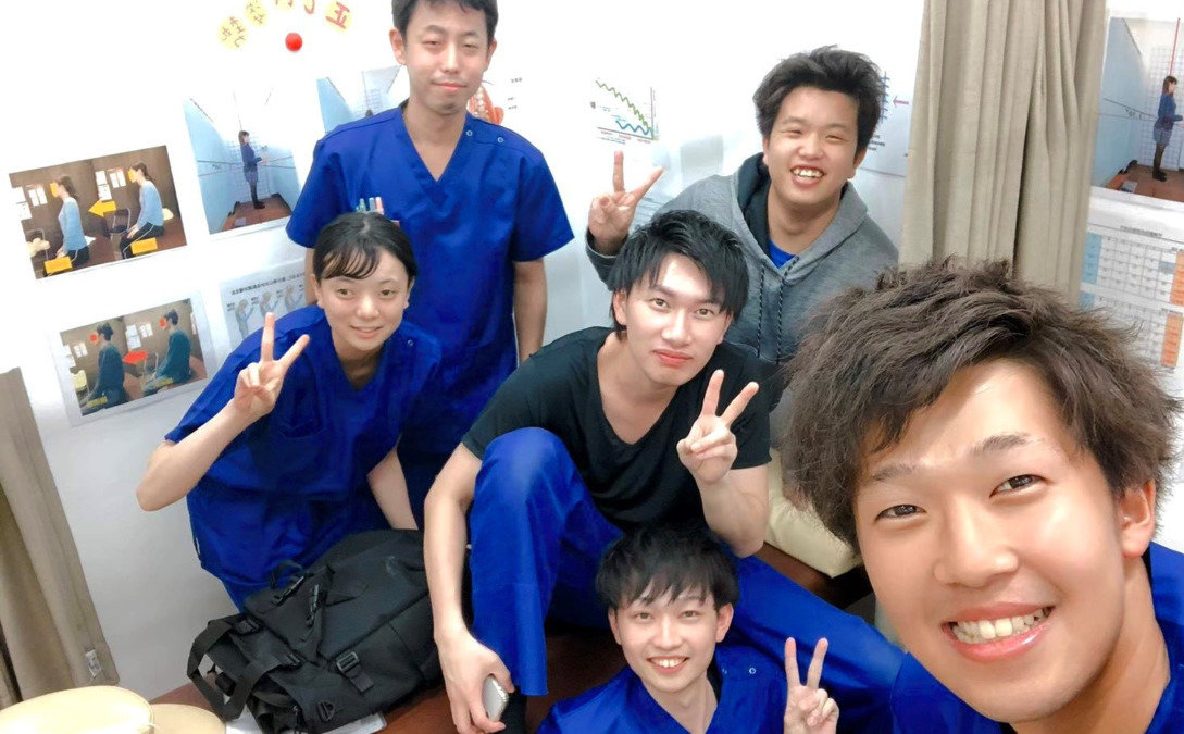 今池名倉堂鍼灸整骨院(柔道整復師の求人)の写真:☆今池名倉堂鍼灸整骨院 スタッフ☆