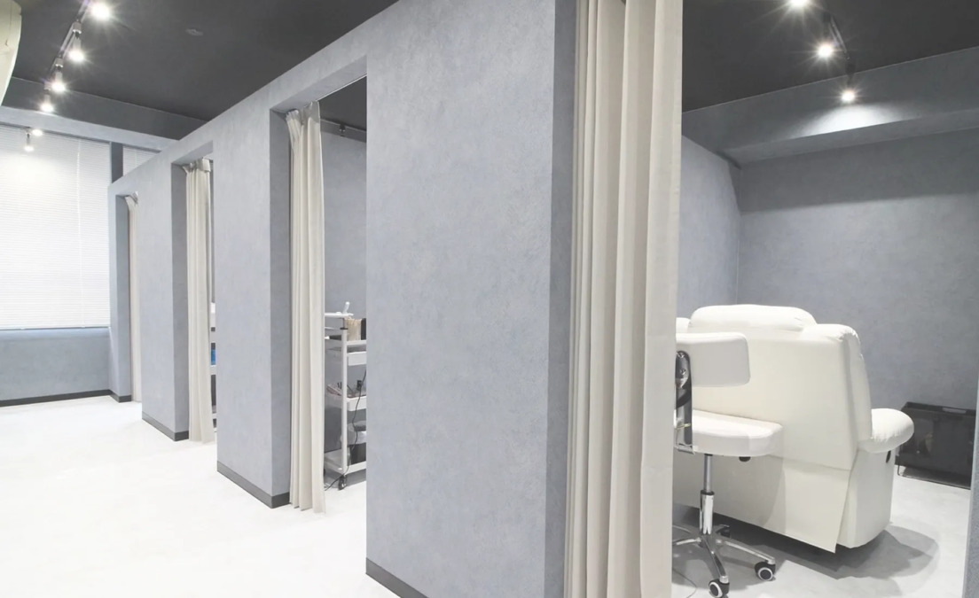 メンズ眉毛専門店M'sアイブロウ 難波店の写真