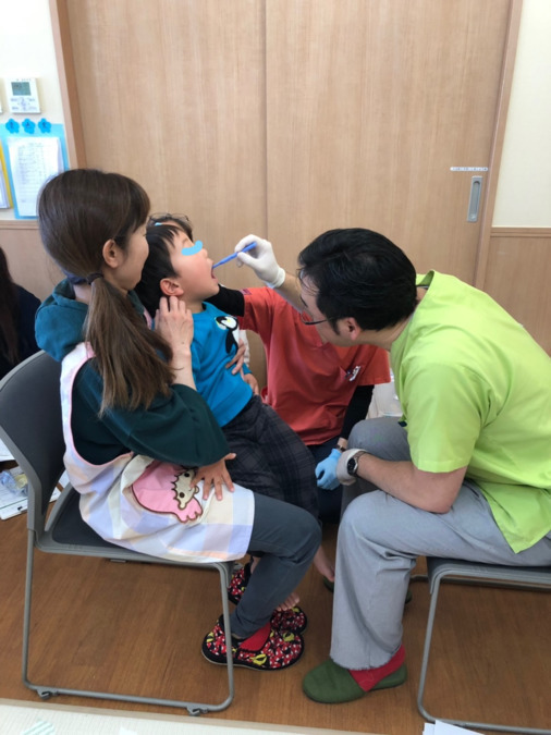 ラビット歯科　春日部医院の写真12枚目：保育園への出張無料検診