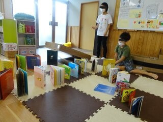 通所支援ベルテール須崎園（保育士の求人）の写真6枚目：子どもの発想は凄い！楽しく遊びます。