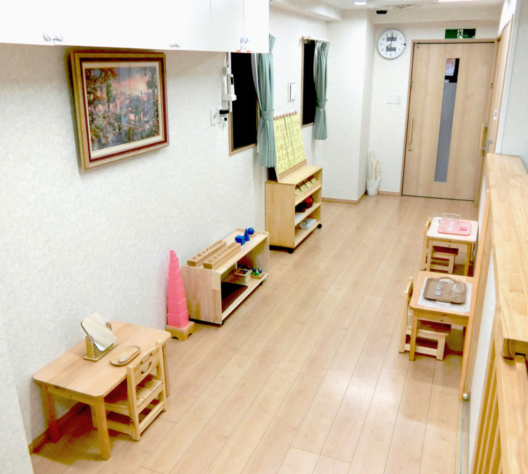アベニール保育園の写真2枚目：2階　2歳児保育室☆