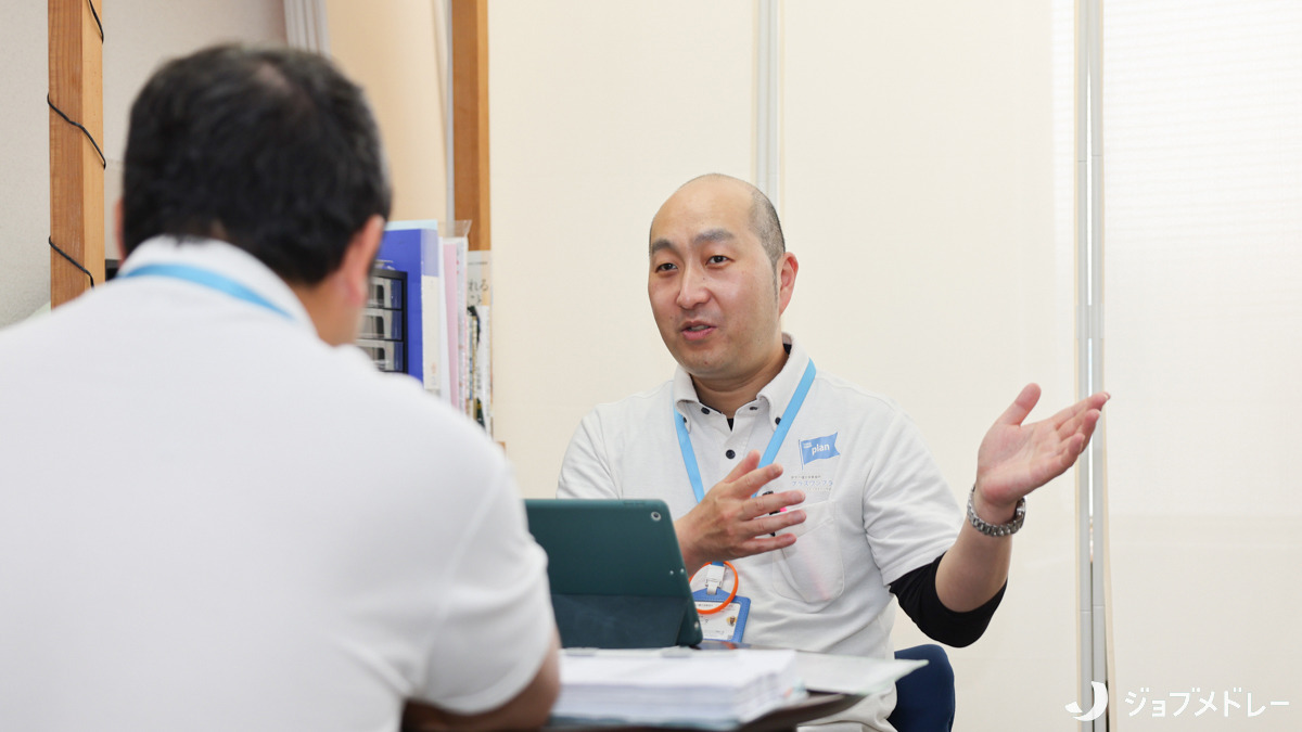 居宅介護支援事業所　プラスワンプラン（ケアマネジャーの求人）の写真5枚目：わからないことはすぐに相談ができる環境です＊