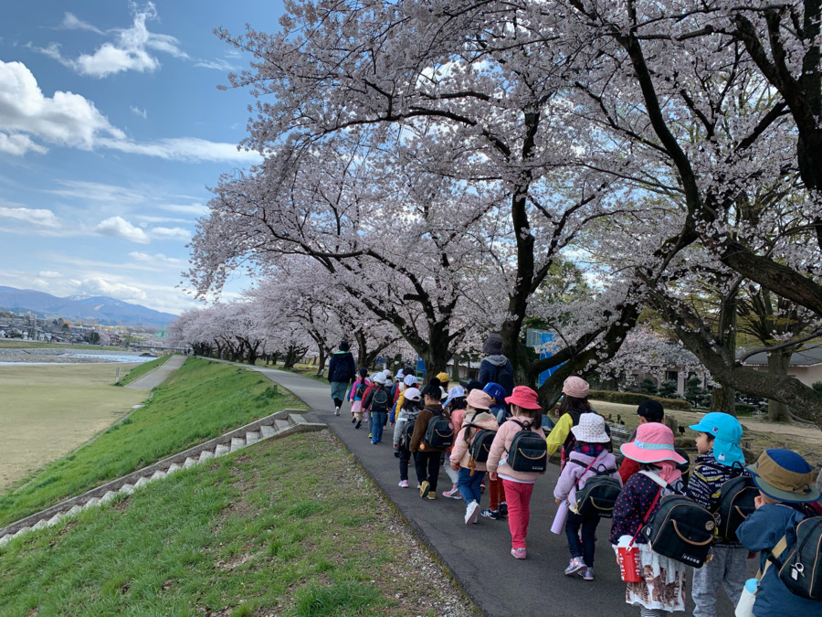 学校法人若草幼稚園（幼稚園教諭の求人）の写真2枚目：