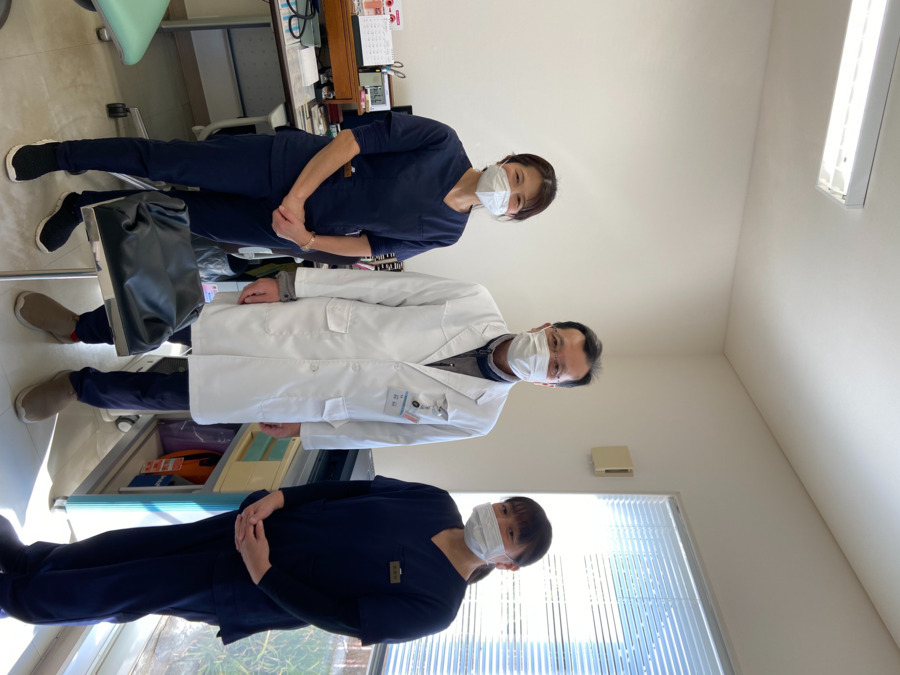 奧秋内科医院（看護師/准看護師の求人）の写真4枚目：医師と看護師さんです