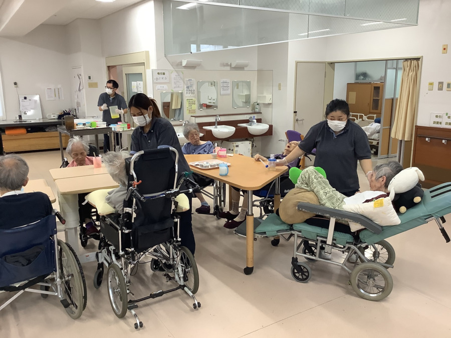 特別養護老人ホーム愛生苑（介護職/ヘルパーの求人）の写真4枚目：