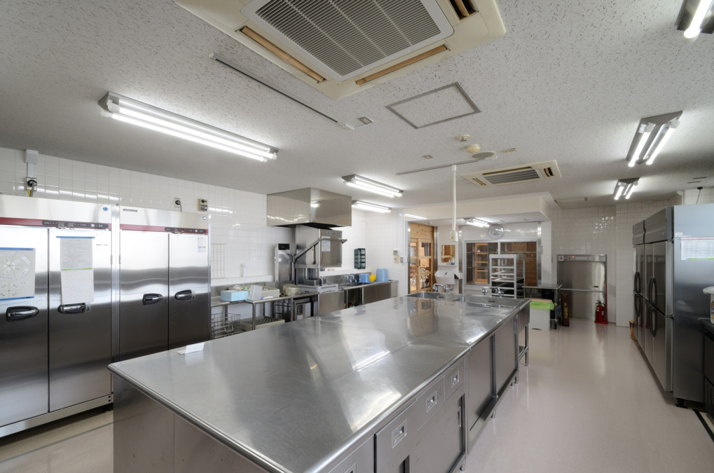 認定こども園 仁愛保育園（調理師/調理スタッフの求人）の写真10枚目：