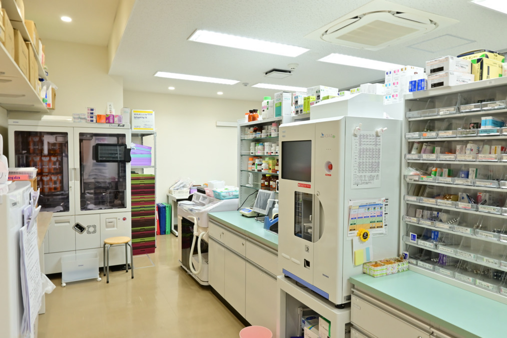 トーカイ薬局ウェルネス小牧店（薬剤師の求人）の写真5枚目：トーカイ薬局ウェルネス小牧店の内観