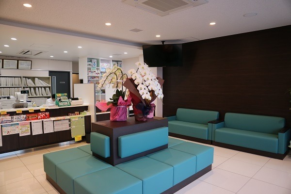 くすりのもりた新富店（本店）の写真2枚目：