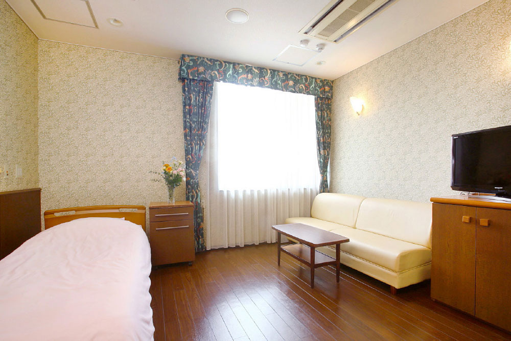 奥産婦人科（助産師の求人）の写真7枚目：入院室301(特別室)[3F]

