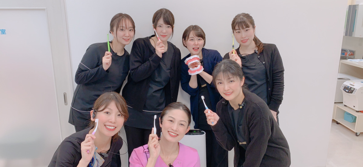 医療法人 信義会 名古屋イースト歯科・矯正歯科の写真:みんなで助け合いながら頑張っています(^^♪ 私たちと一緒に頑張りましょう!!