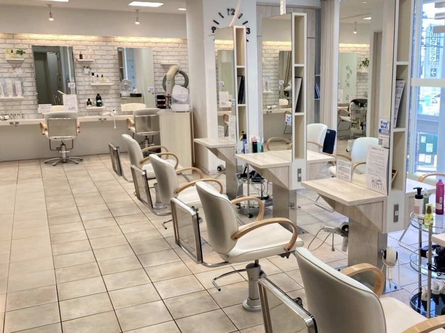 ZERO南浦和店(美容師の求人)の写真3枚目: