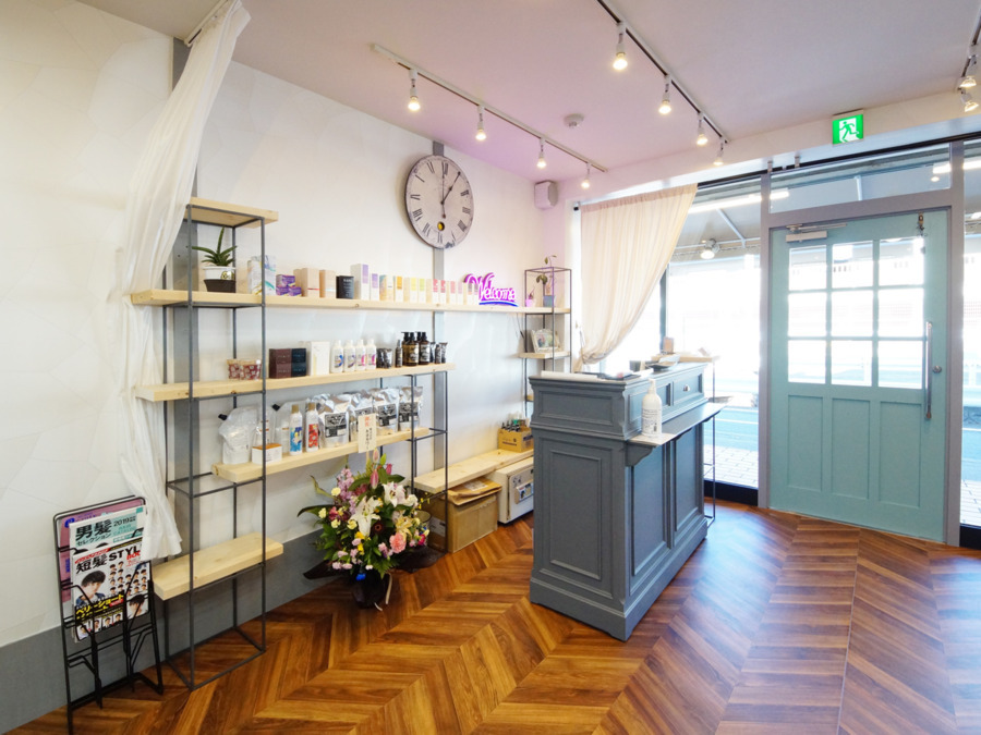 hairsBERRY 瓢箪山店の写真4枚目：