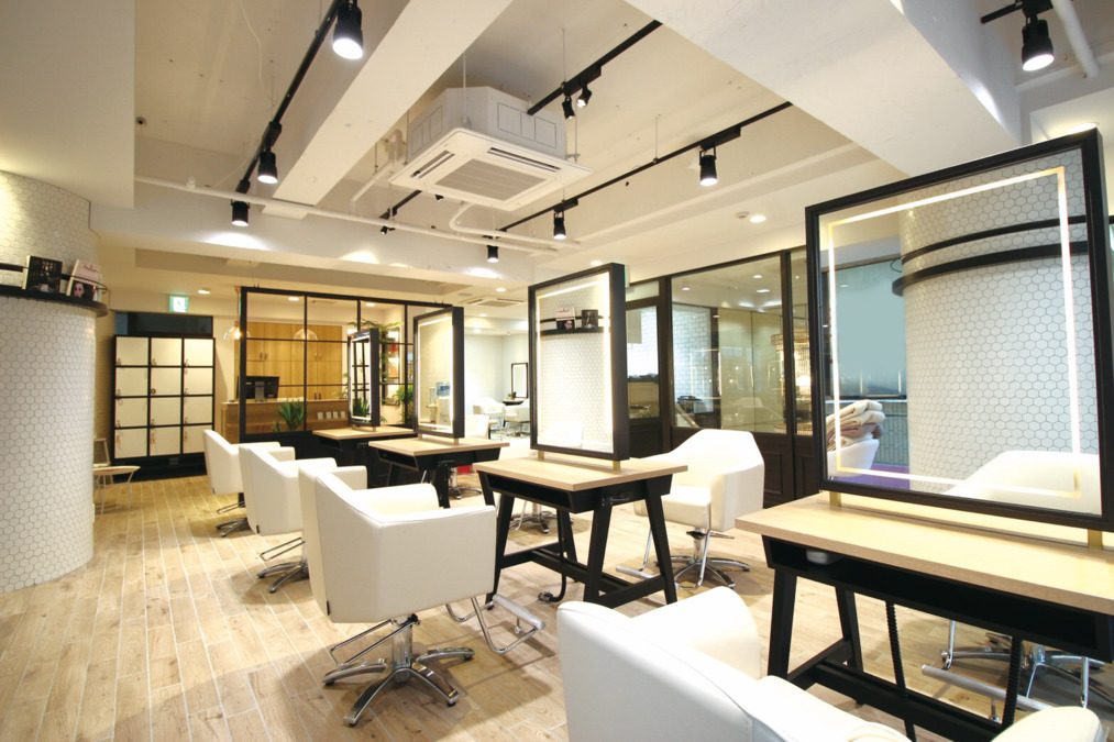 jouir hair design 三鷹店の写真5枚目：
